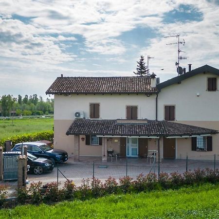 Due Maesta Home Reggio nell'Emilia Exterior foto