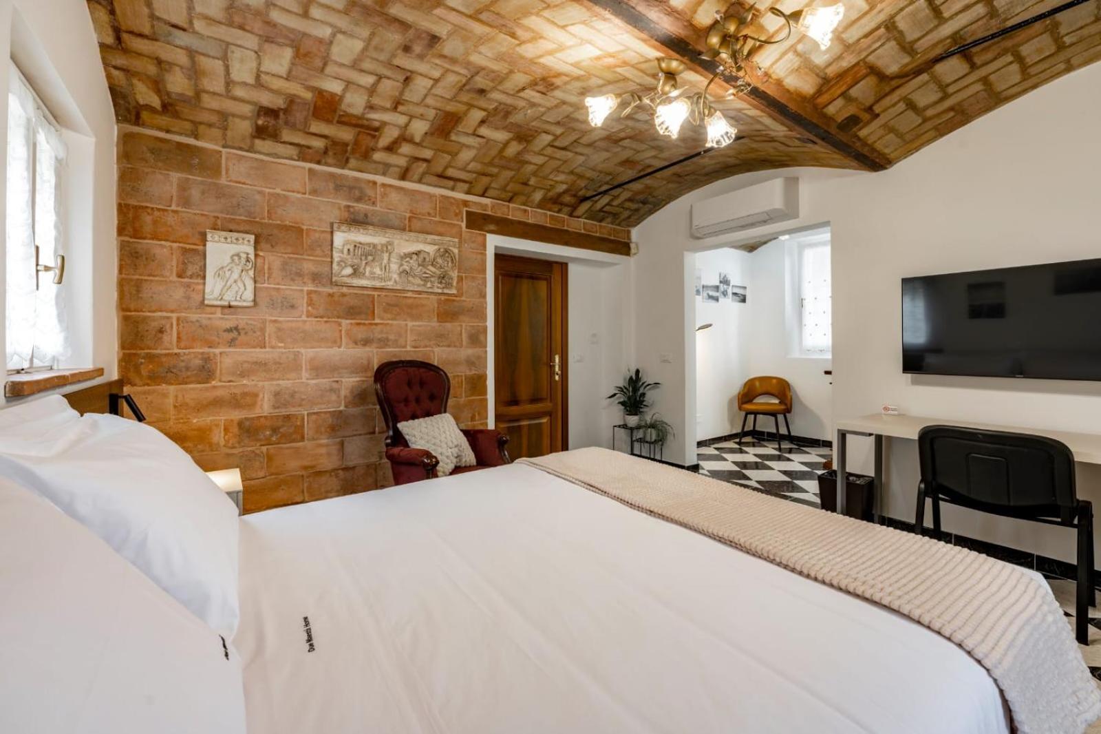 Due Maesta Home Reggio nell'Emilia Exterior foto